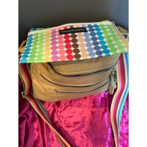 Franco Sarto womens cross body bag  11’X 11’ lots of  compartments - Picture 8 of 9